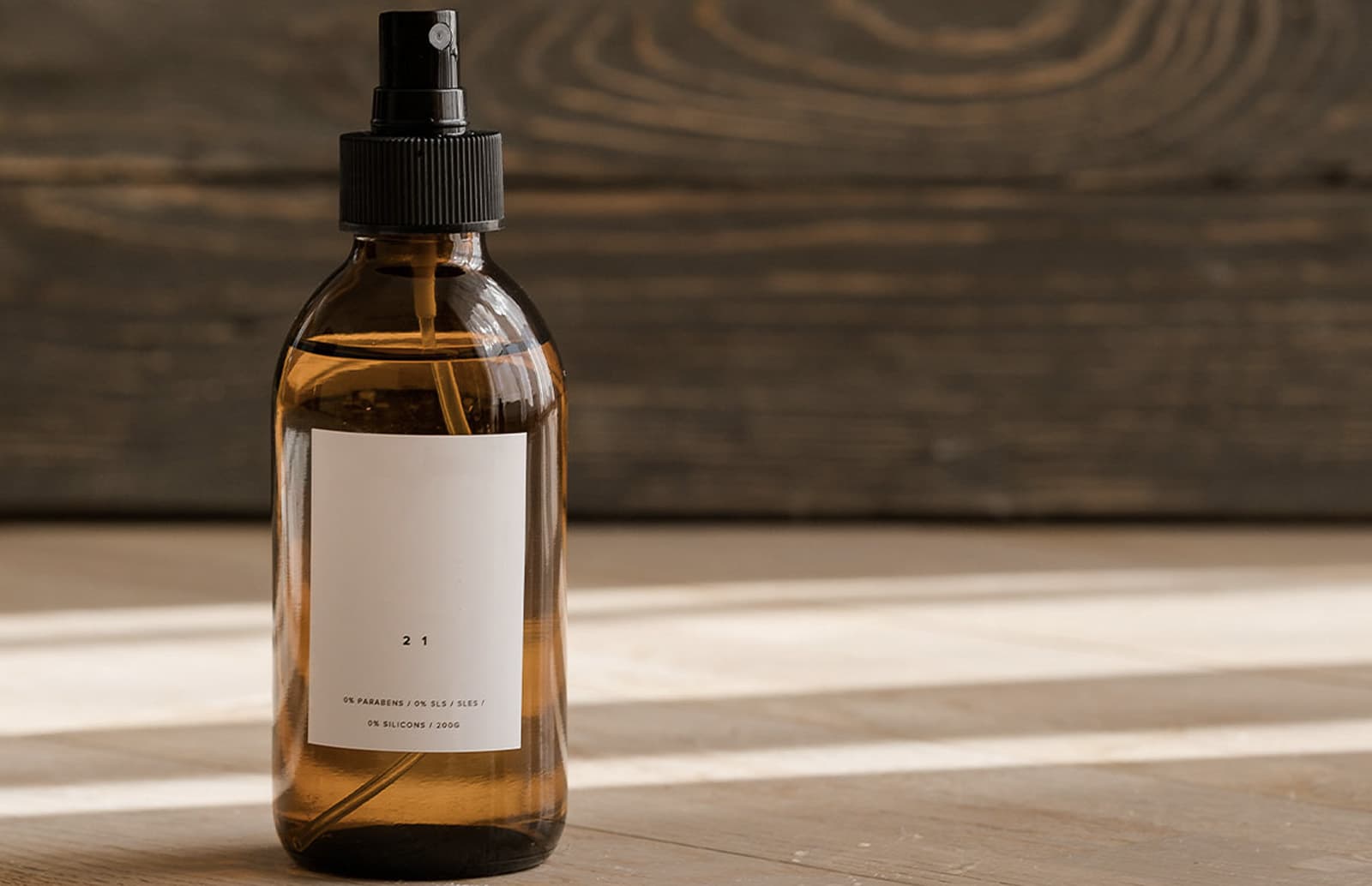 Cosmetic product label